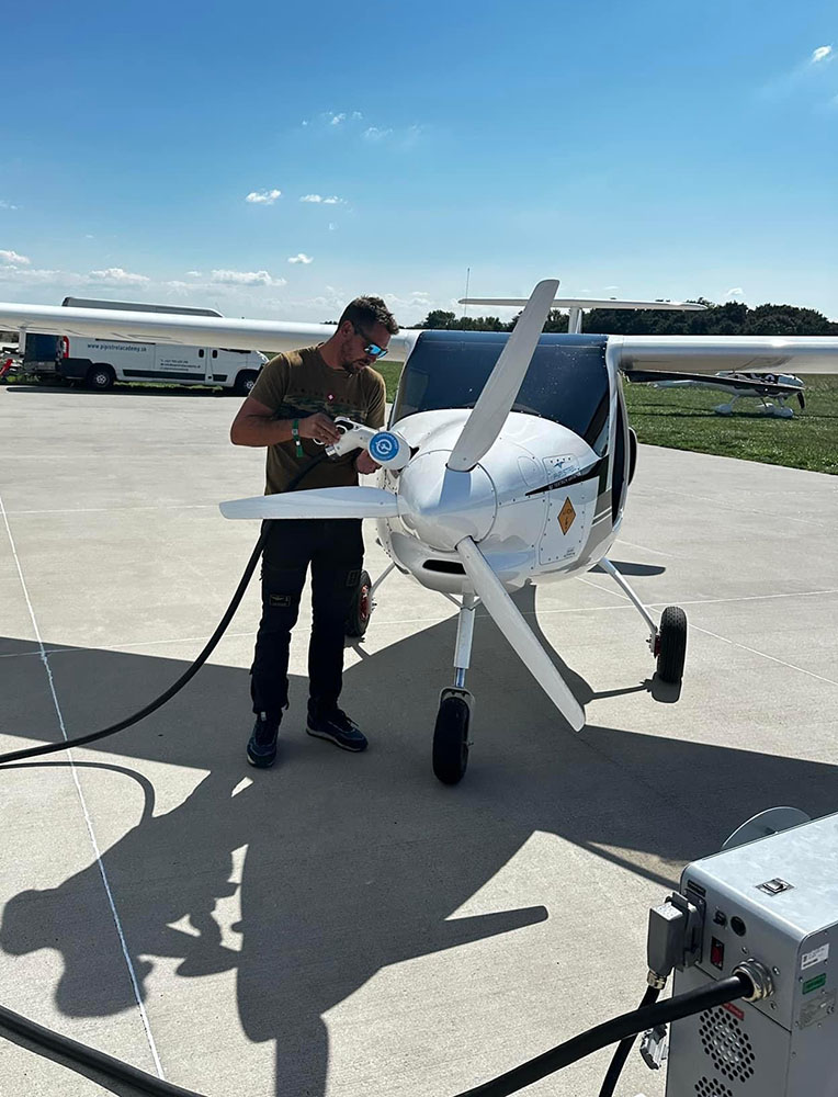 Safety Pilot Program - Innovator Aviation